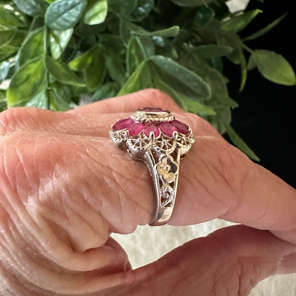 Filigree Scalloped Edge Ruby Ring in Sterling Silver. Size 7.75 - Picture 3 of 10